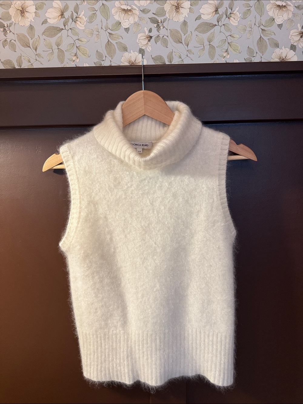 Veronica Beard Mazzy Brushed 100% Cashmere Shell
